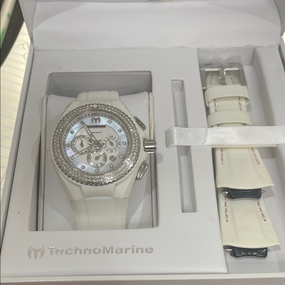 Technomarine White and Silver Watch with Extra Bands